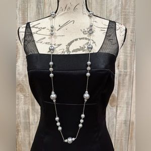 🌺Long Faux Silver Pearl & Crystal Necklace